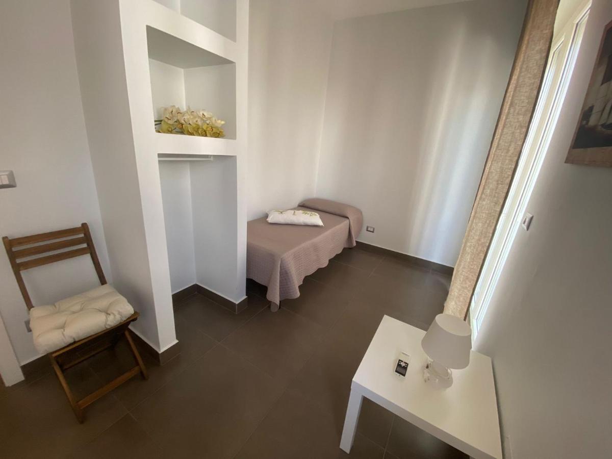 Il Veliero Hotel Polignano a Mare Buitenkant foto